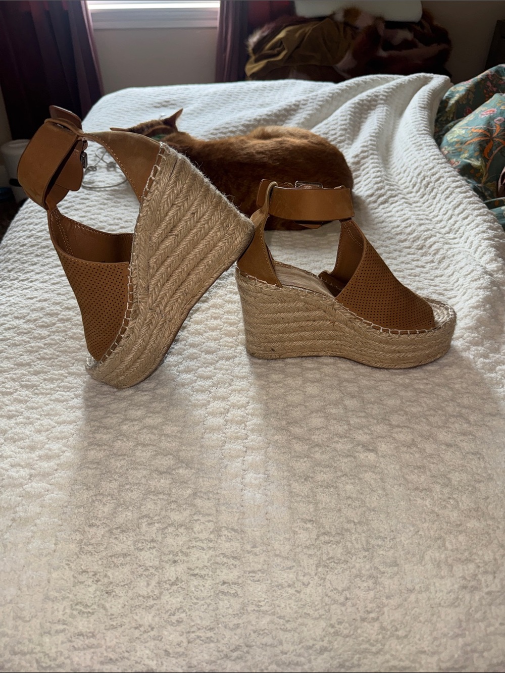 Marc Fisher Tan Espadrille Wedge Sandals 5.5 - Picture 4 of 6